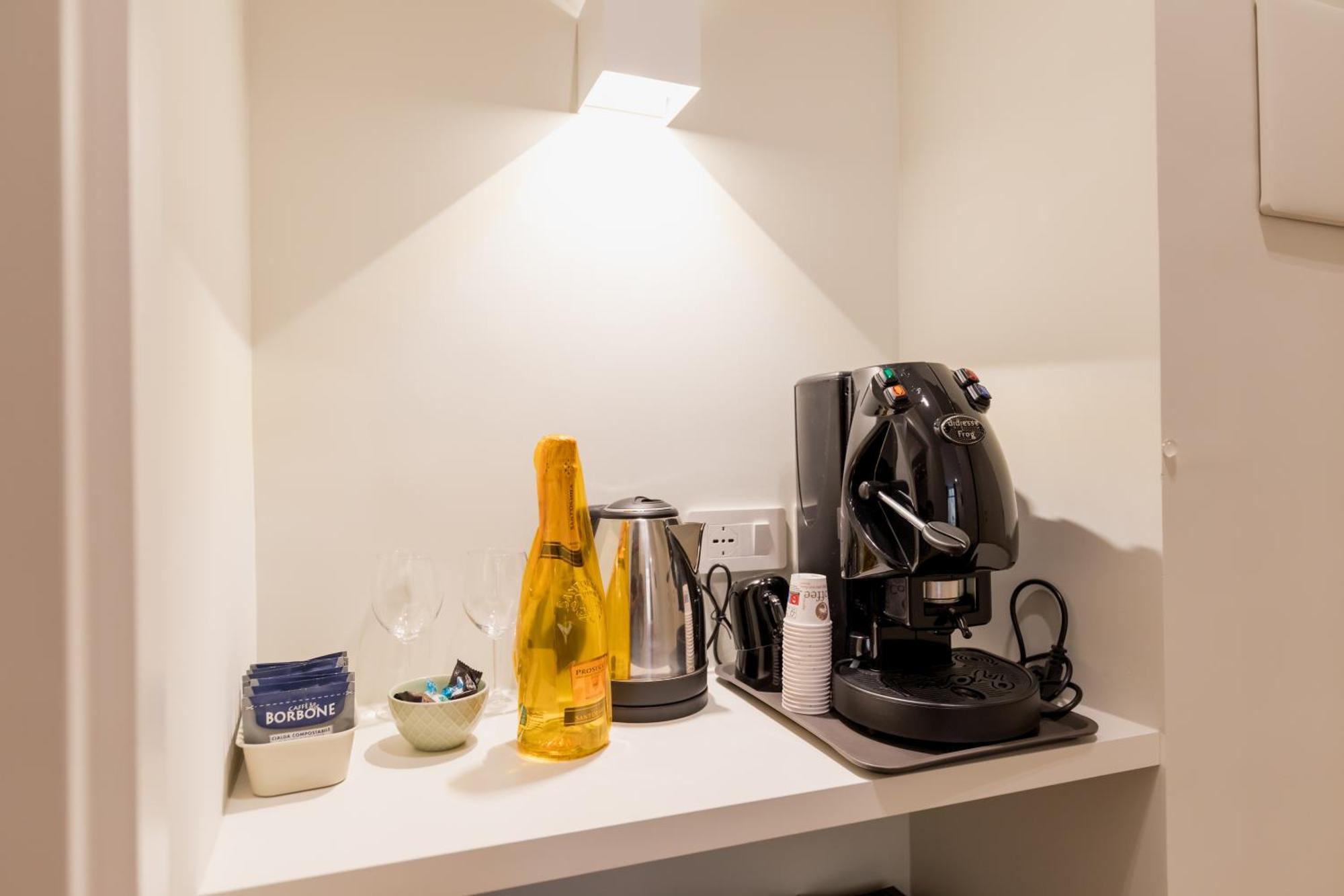 Cappella San Severo Luxury Suites Napoli Esterno foto